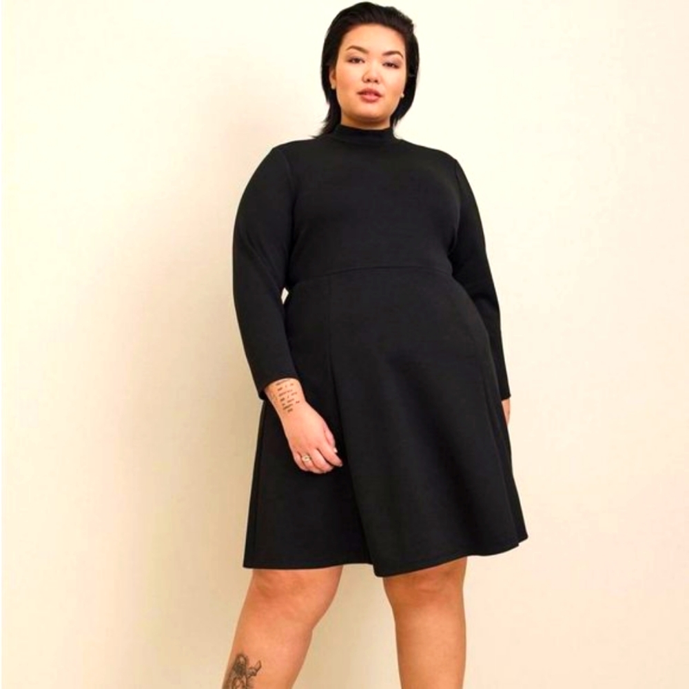 ❤️NWOT TORRID DRESS - STUDIO CUPRO MOCK NECK MINI - BLACK - WRINKLE RESISTANT
